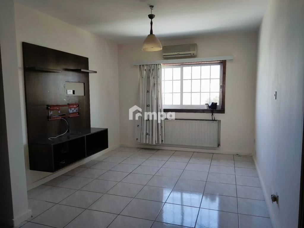 4 Bedroom Apartment for Sale in Strovolos, Nicosia District