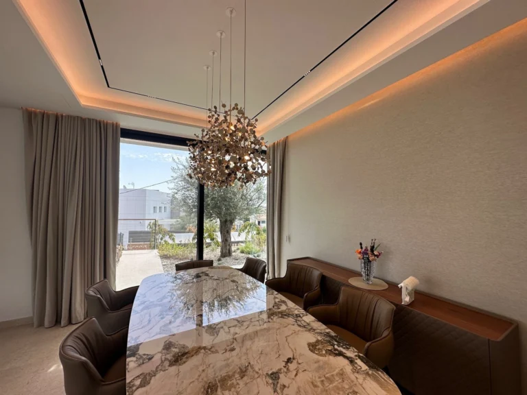 5 Bedroom House for Sale in Limassol – Agios Athanasios