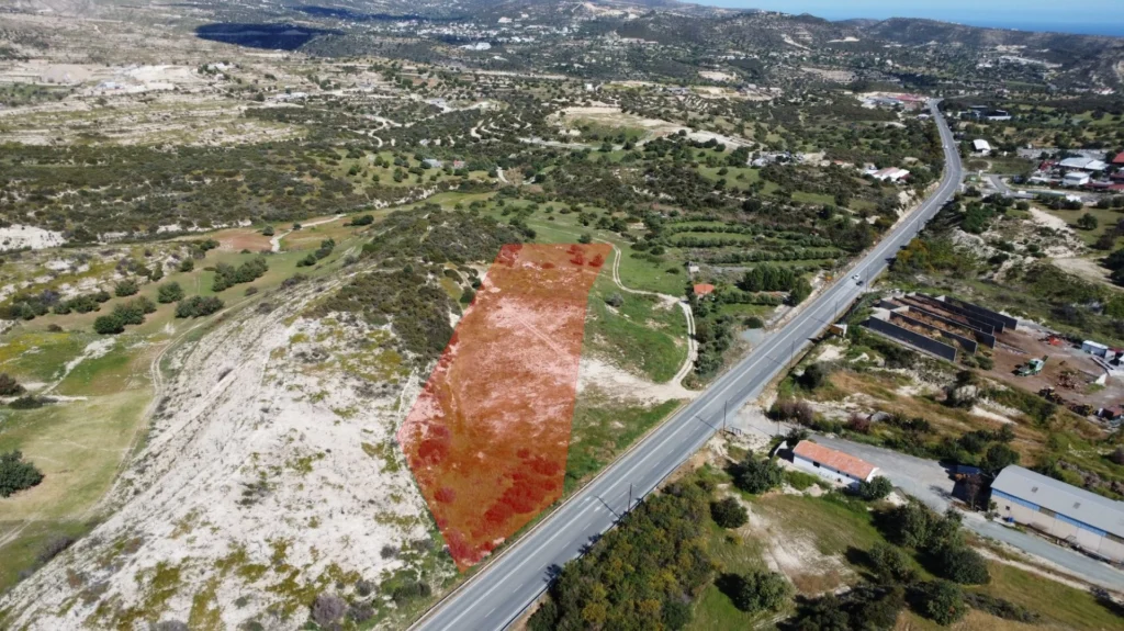 7,841m² Plot for Sale in Paramytha, Limassol District