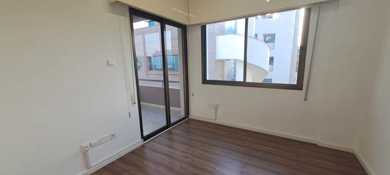 160m² Office for Rent in Limassol – Mesa Geitonia