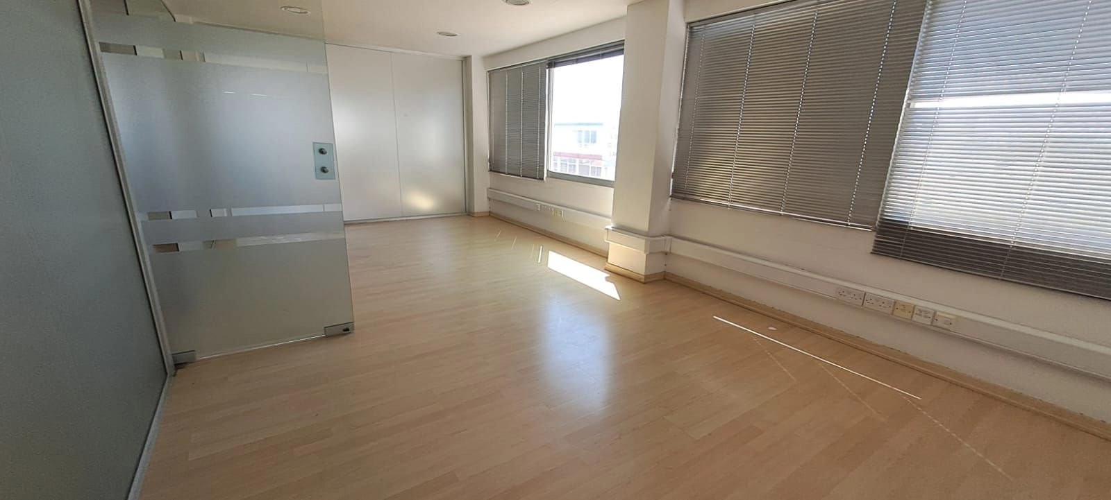 400m² Office for Rent in Limassol – Katholiki