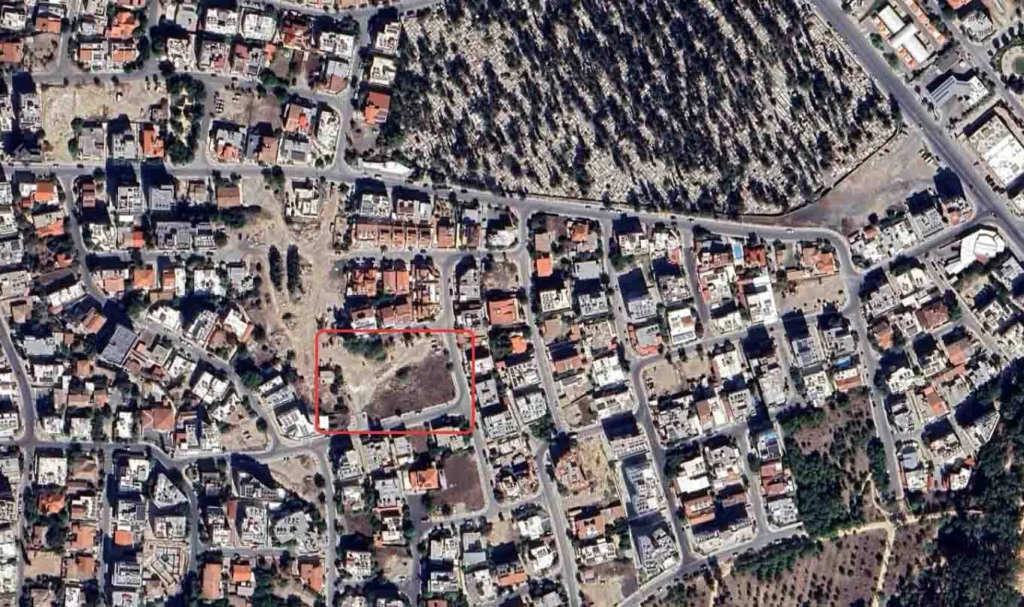 560m² Plot for Sale in Nicosia – Lykavitos