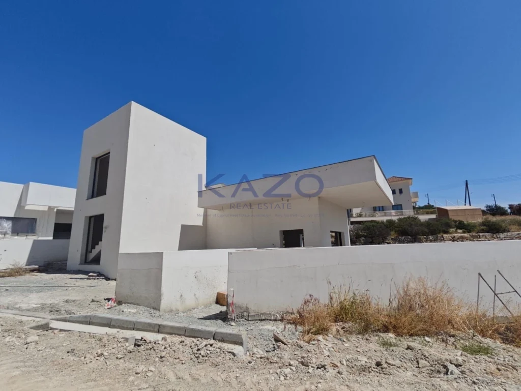3 Bedroom House for Sale in Agios Tychonas, Limassol District