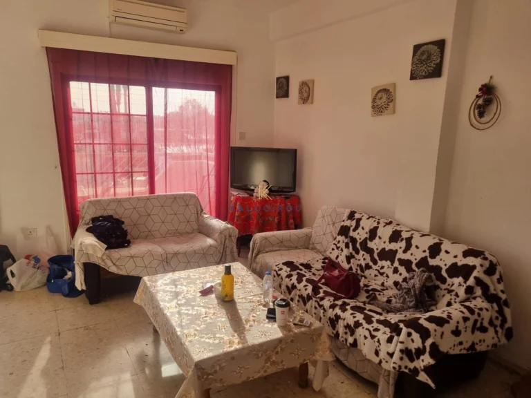221m² Commercial for Sale in Livadia Larnakas, Larnaca District