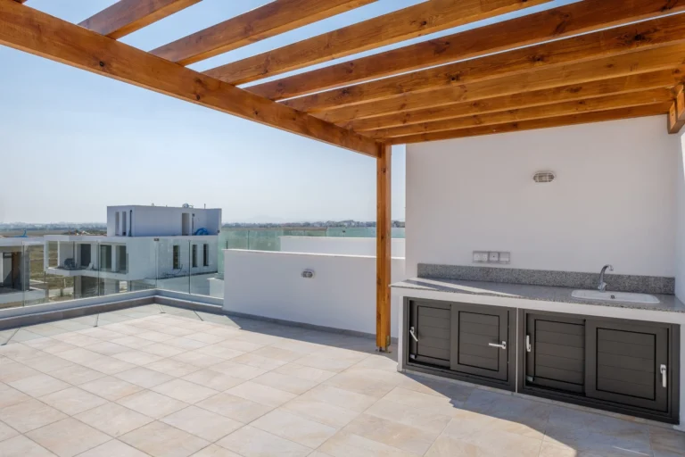 4 Bedroom House for Sale in Livadia Larnakas, Larnaca District