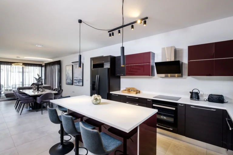 5 Bedroom House for Sale in Livadia Larnakas, Larnaca District