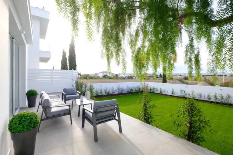 5 Bedroom House for Sale in Dromolaxia, Larnaca District