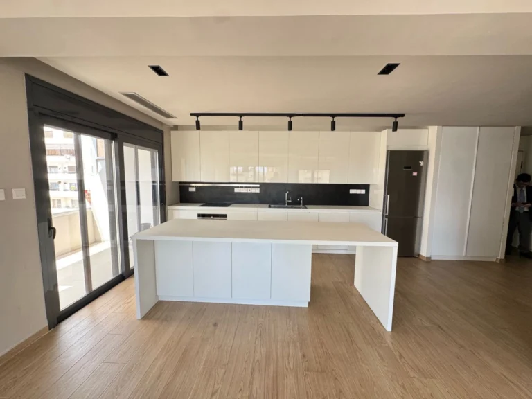 2 Bedroom Apartment for Sale in Limassol – Mesa Geitonia