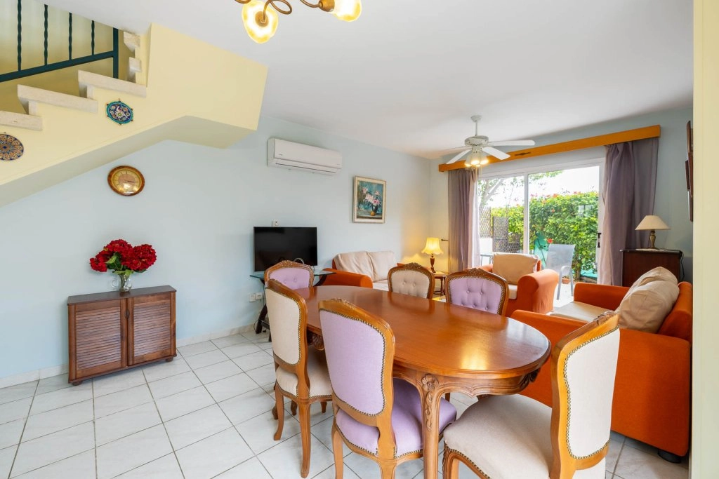 3 Bedroom House for Sale in Tombs Of the Kings, Paphos District