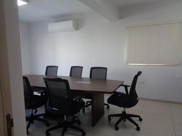 165m² Office for Rent in Limassol – Mesa Geitonia