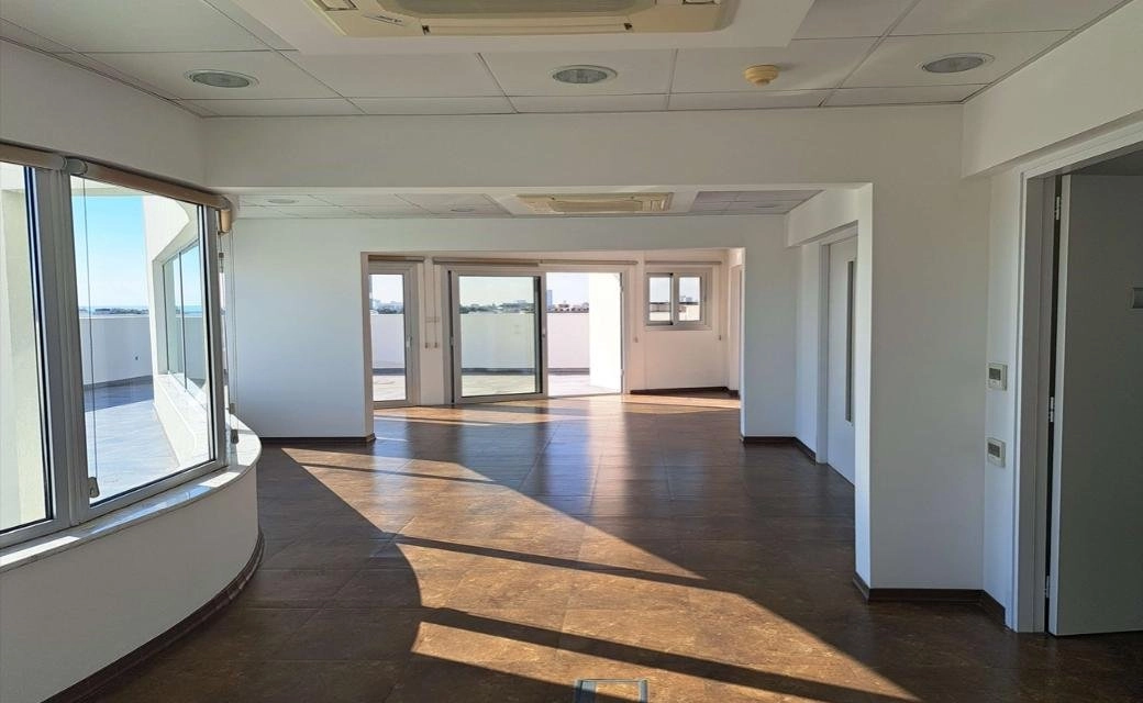 1188m² Office for Rent in Ypsonas, Limassol District
