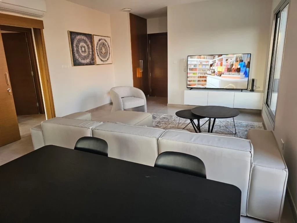 2 Bedroom Apartment for Sale in Paphos – Universal