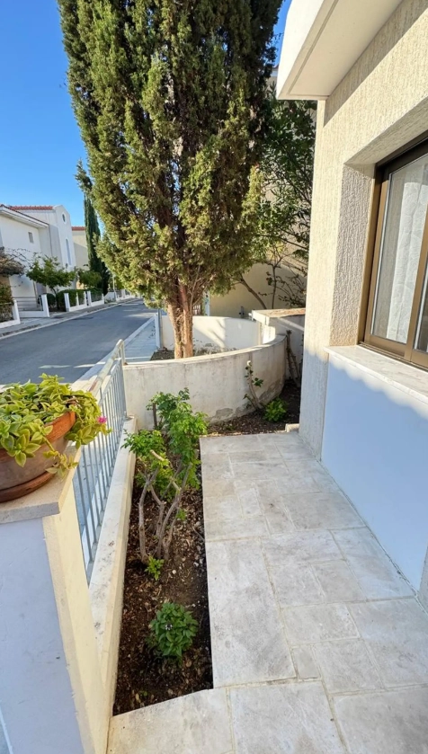 Cheap Houses and Villas for Sale Paphos up to 400000 euro
