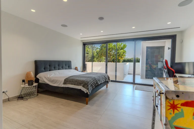 6+ Bedroom House for Sale in Germasogeia, Limassol District