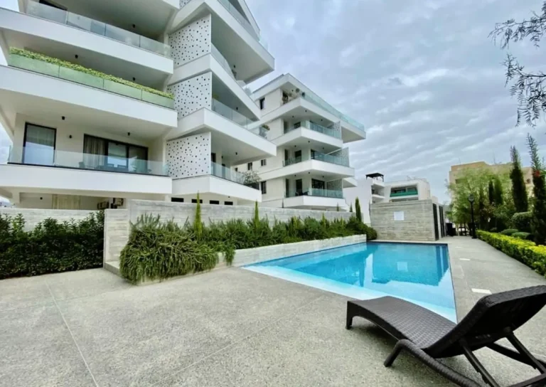 3 Bedroom Apartment for Sale in Germasogeia, Limassol District