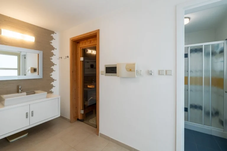 5 Bedroom House for Sale in Germasogeia, Limassol District