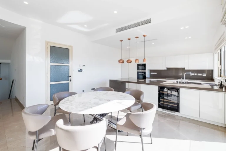 5 Bedroom House for Sale in Germasogeia, Limassol District