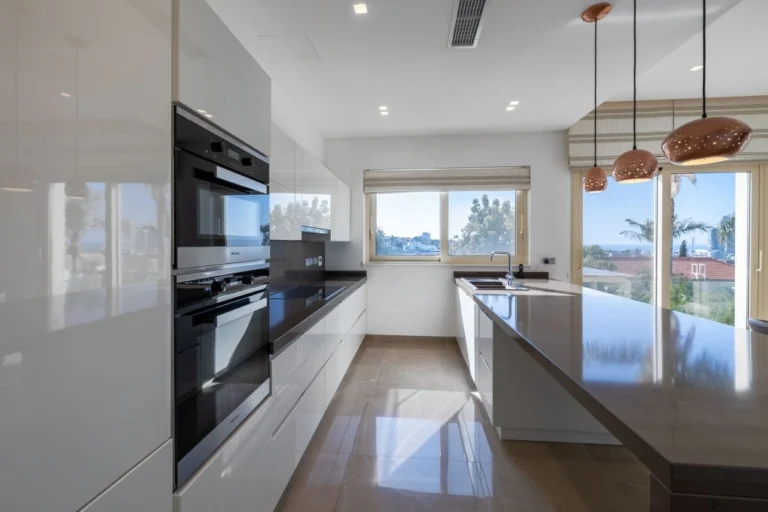 5 Bedroom House for Sale in Germasogeia, Limassol District