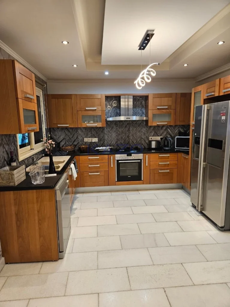 432m² House for Rent in Limassol District