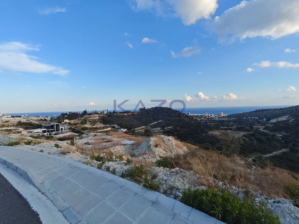 1,161m² Plot for Sale in Agios Tychonas, Limassol District