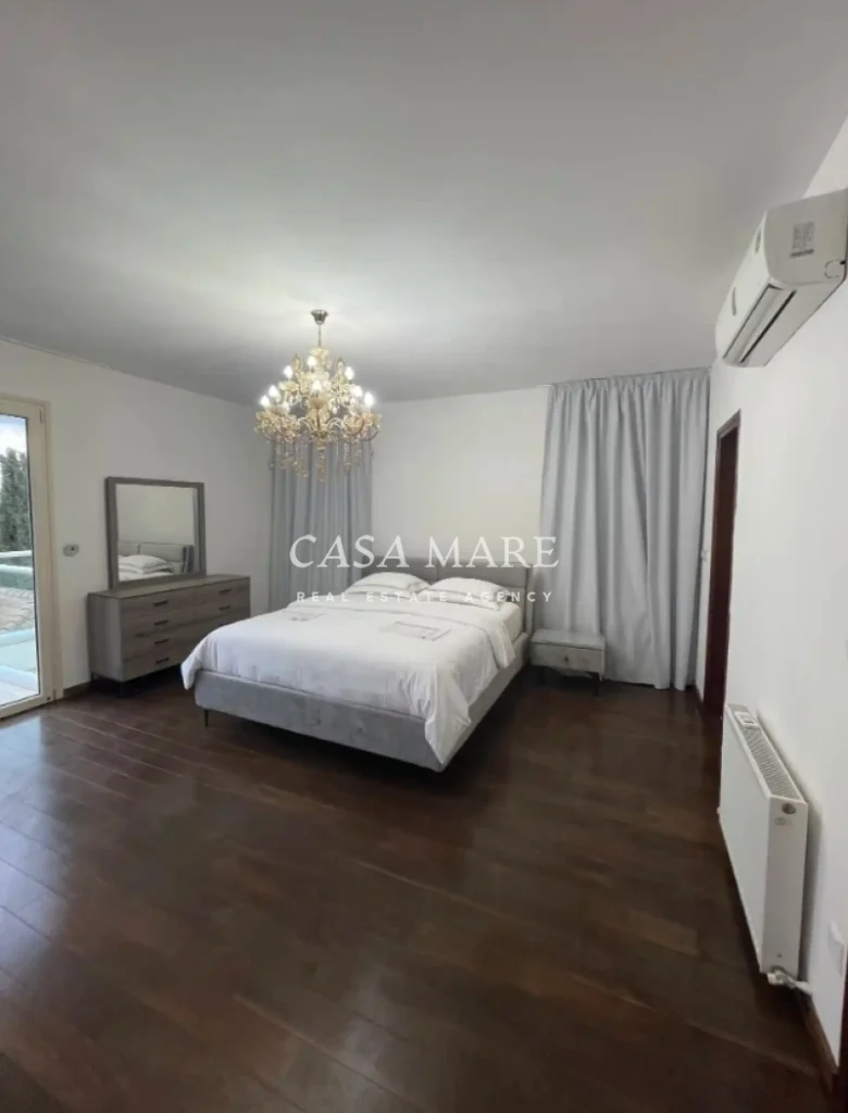 5 Bedroom House for Sale in Engomi, Nicosia District