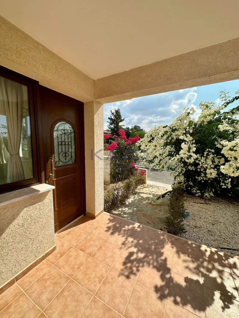 3 Bedroom House for Sale in Pegeia, Paphos District
