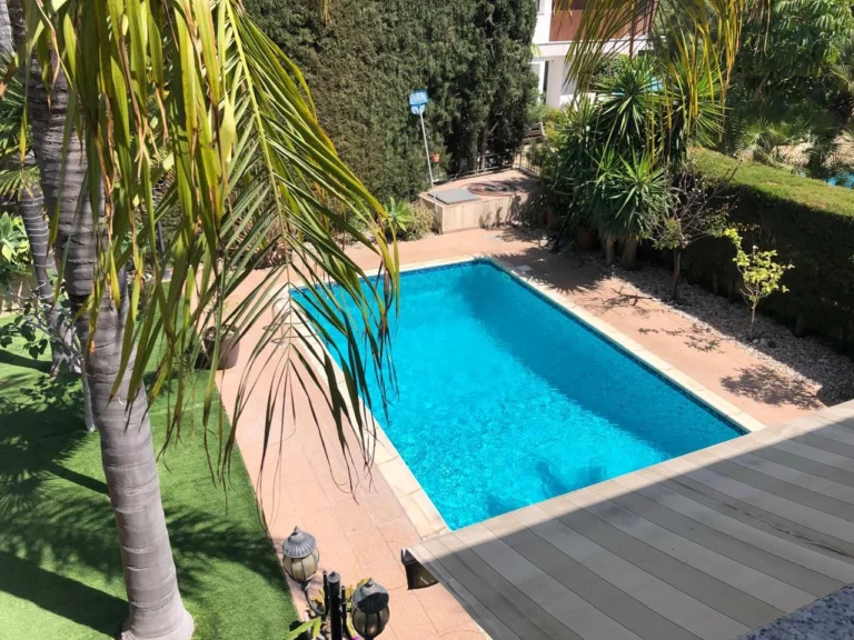 5 Bedroom House for Sale in Agios Tychonas, Limassol District