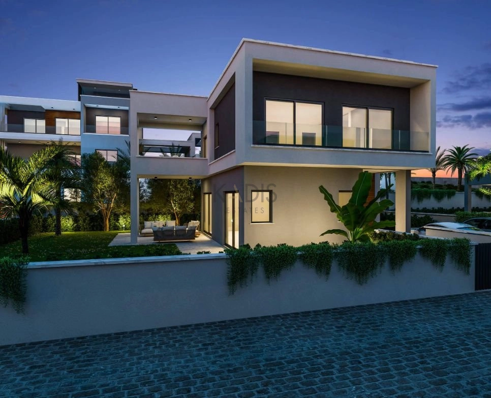 5 Bedroom House for Sale in Agios Tychonas, Limassol District