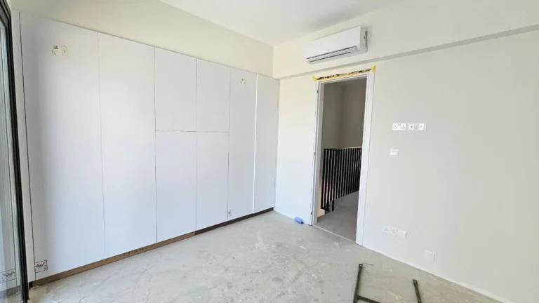 2 Bedroom House for Rent in Parekklisia, Limassol District