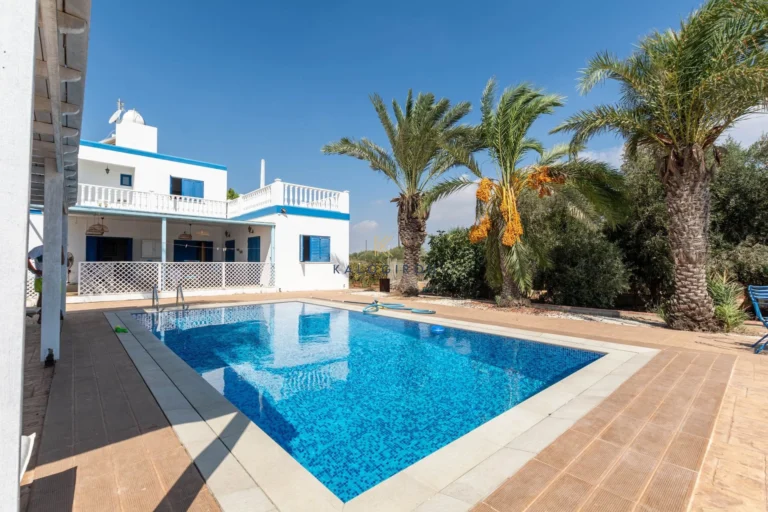 Cheap Houses and Villas for Sale Famagusta up to 900000 euro
