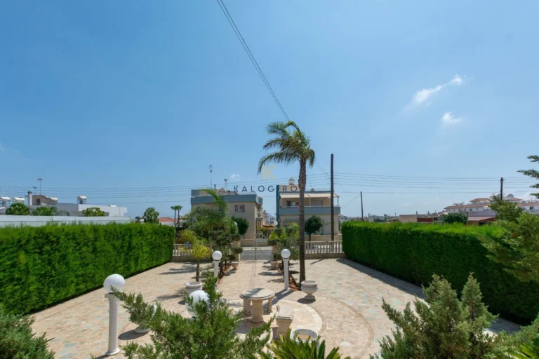 Cheap Houses and Villas for Sale Famagusta up to 800000 euro