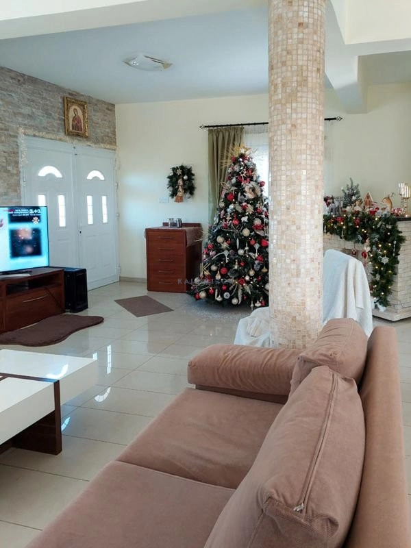 Cheap Houses and Villas for Sale Famagusta up to 500000 euro