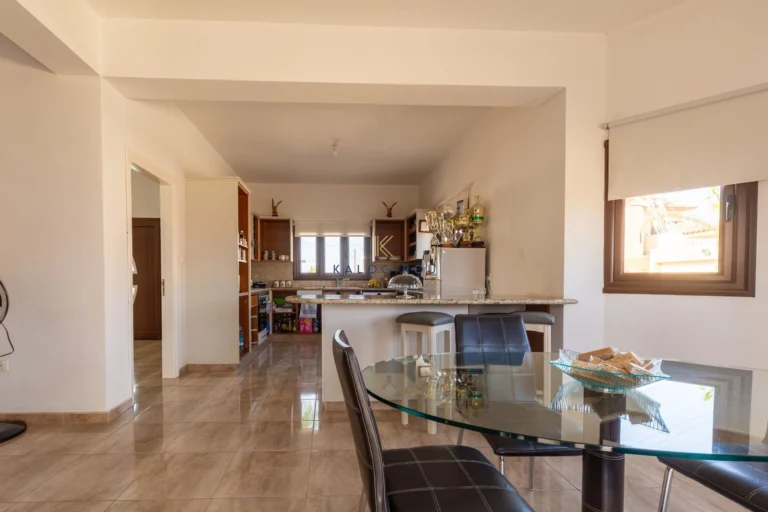 Cheap Houses and Villas for Sale Famagusta up to 400000 euro
