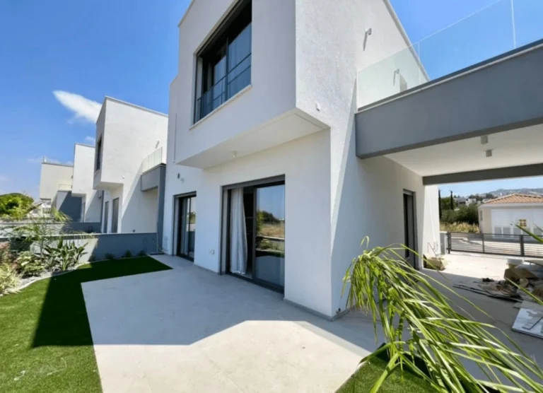 3 Bedroom House for Sale in Konia, Paphos District