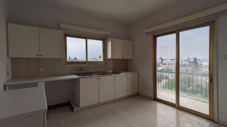 3 Bedroom Apartment for Sale in Strovolos, Nicosia District