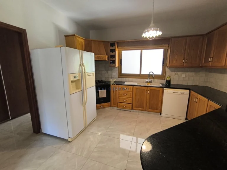 5 Bedroom House for Sale in Dhekelia, Larnaca District