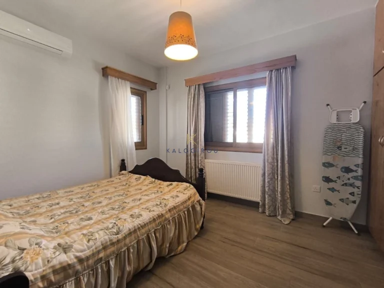 5 Bedroom House for Sale in Dhekelia, Larnaca District