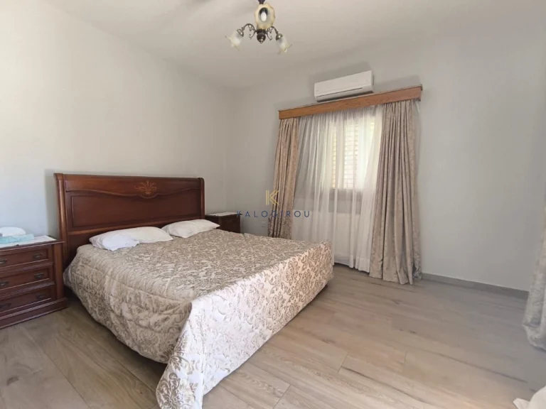 5 Bedroom House for Sale in Dhekelia, Larnaca District