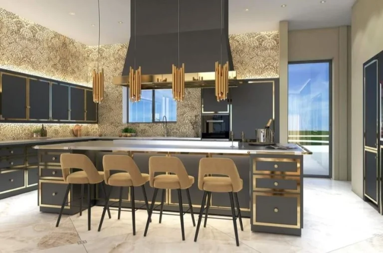 6+ Bedroom House for Sale in Paphos District