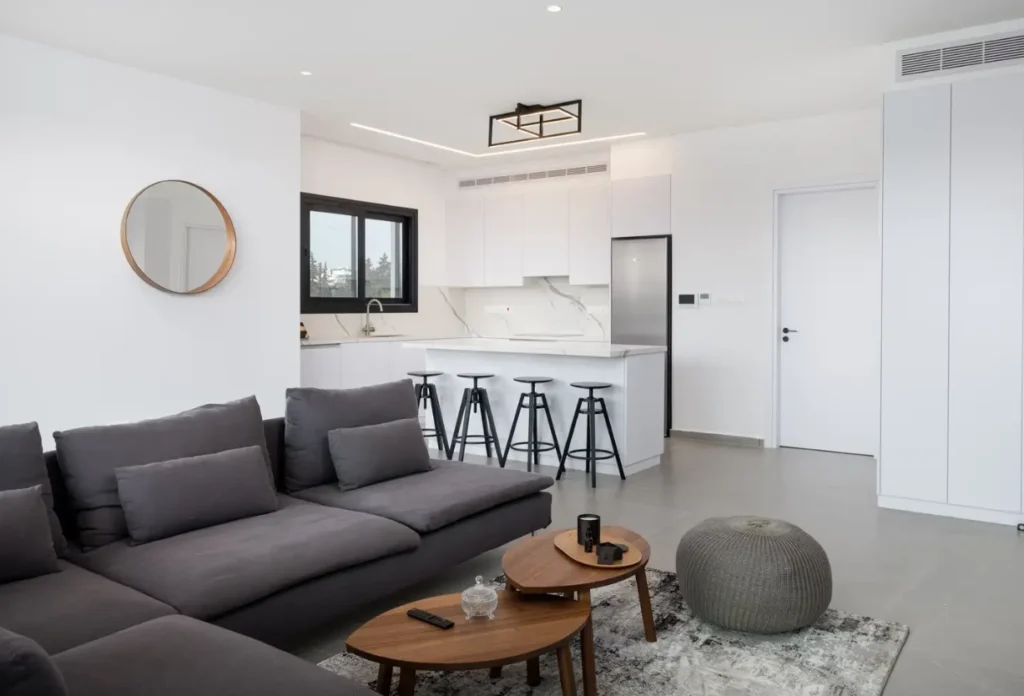 2 Bedroom Apartment for Rent in Potamos Germasogeias, Limassol District