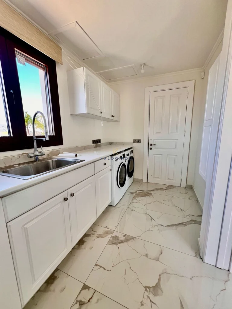 5 Bedroom House for Rent in Dhekelia, Larnaca District