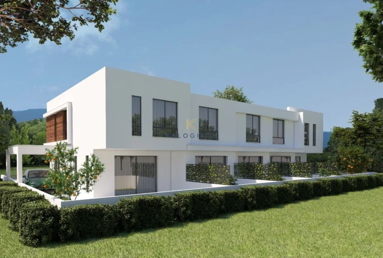 Cheap Houses and Villas for Sale Larnaca up to 300000 euro