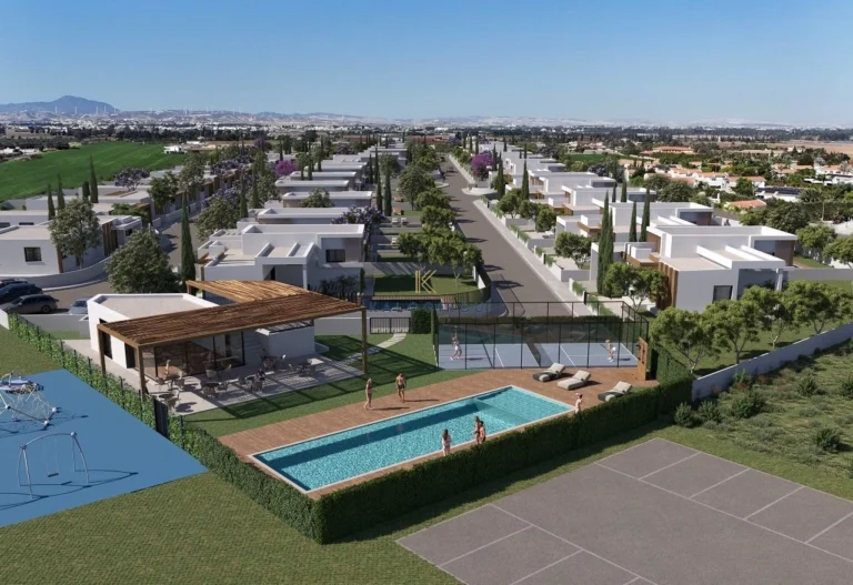 Cheap Houses and Villas for Sale Larnaca up to 500000 euro