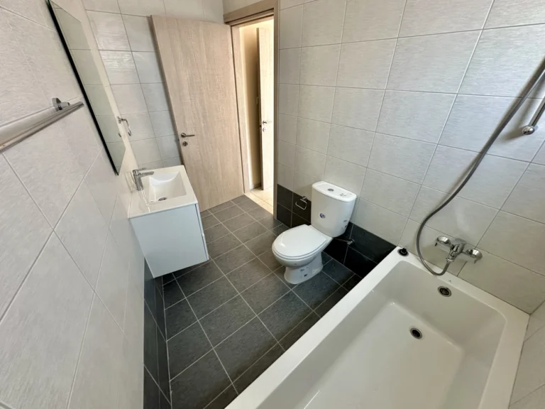 3 Bedroom House for Sale in Tombs Of the Kings, Paphos District