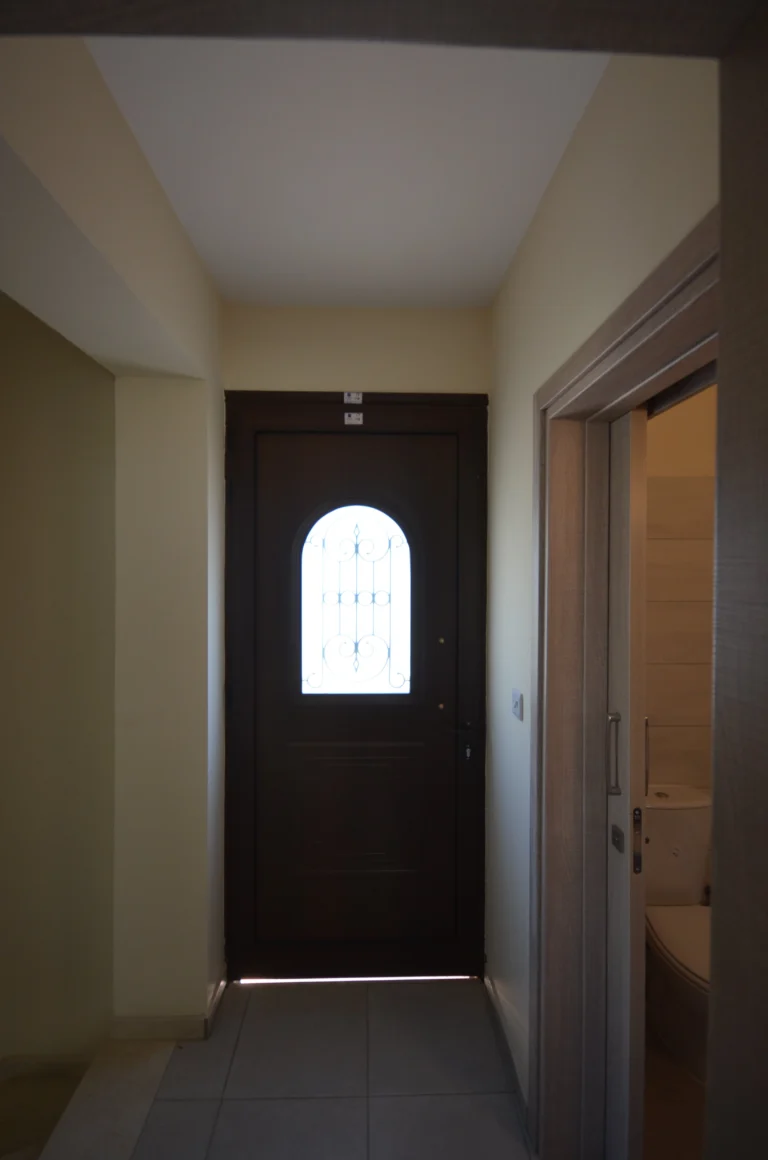 3 Bedroom House for Sale in Tombs Of the Kings, Paphos District