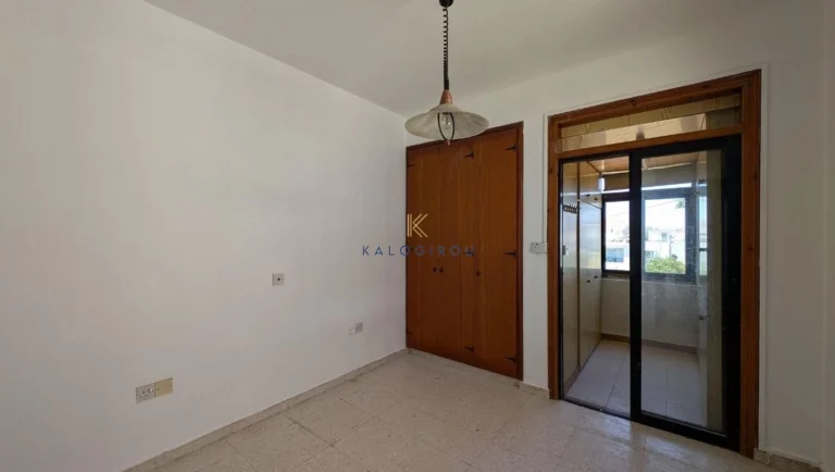 2 Bedroom House for Sale in Oroklini, Larnaca District