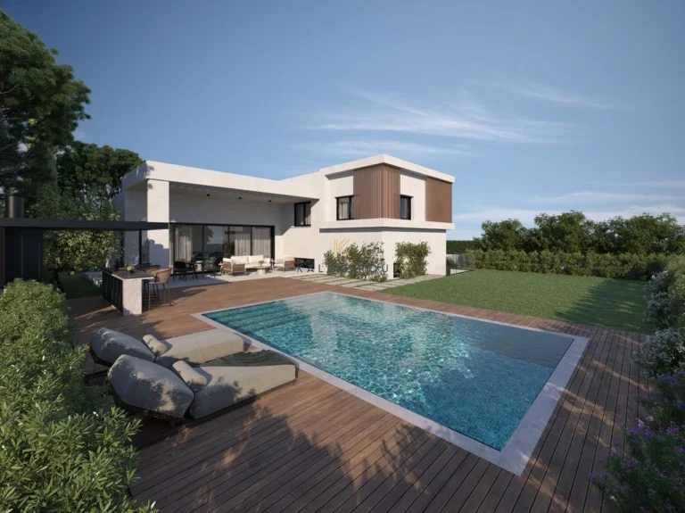 4 Bedroom House for Sale in Pervolia Larnacas