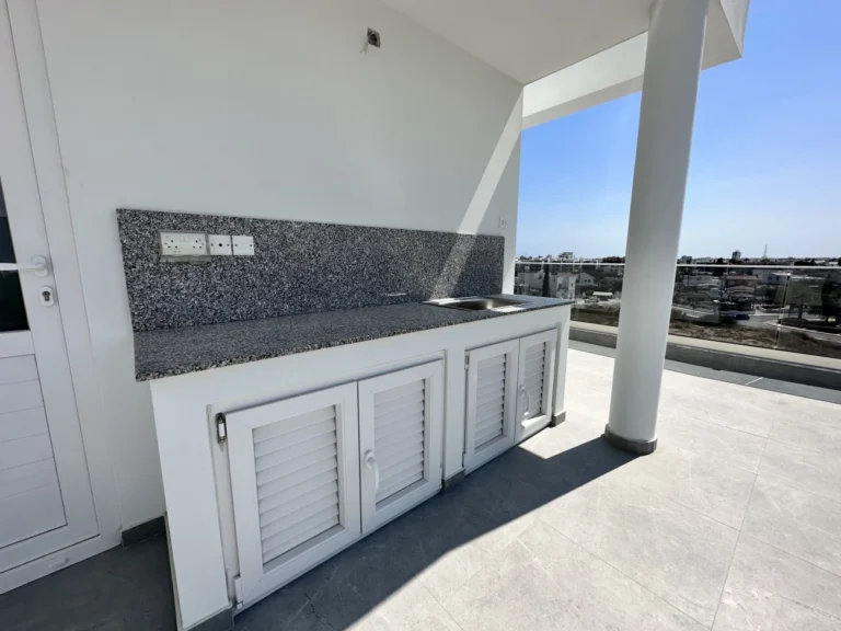 2 Bedroom Apartment for Sale in Livadia Larnakas, Larnaca District