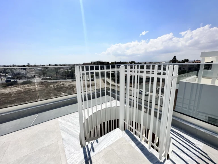 2 Bedroom Apartment for Sale in Livadia Larnakas, Larnaca District