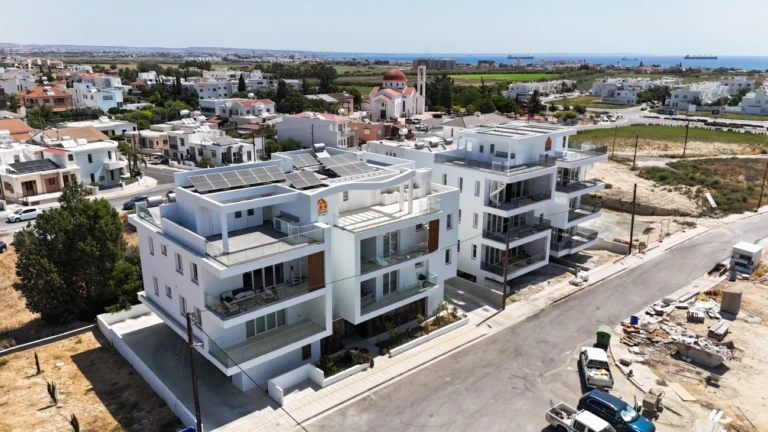 2 Bedroom Apartment for Sale in Livadia Larnakas, Larnaca District